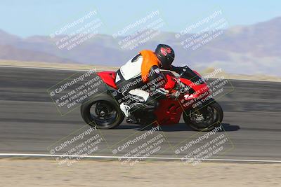 media/Dec-15-2023-Apex Assassins (Fri) [[91f19fb1c7]]/Racer 2/Session 2 (Bowl Exit)/